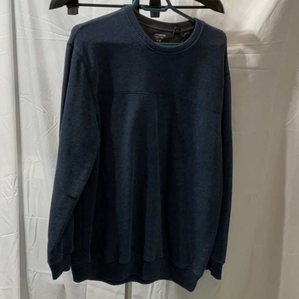 Arrow Heather Blue Crewneck Top